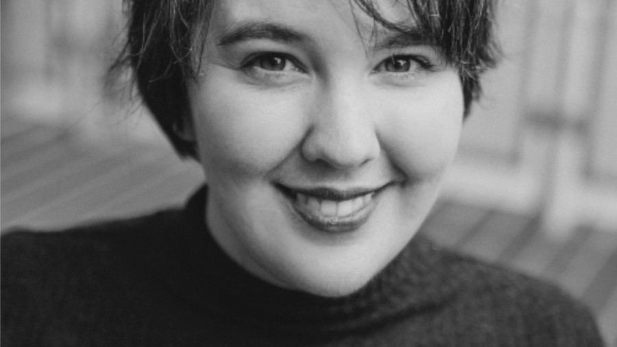 Photo of Carolyn Curry