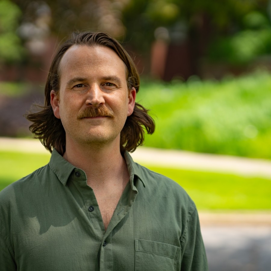 Dr. Joel Garrod Headshot