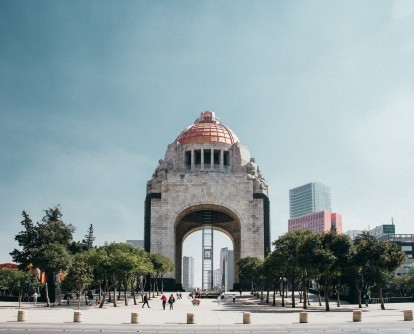 Street view of the "Monumento a la Revolucion"