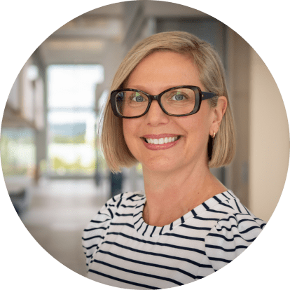 Rachel Power headshot