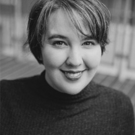 Photo of Carolyn Curry